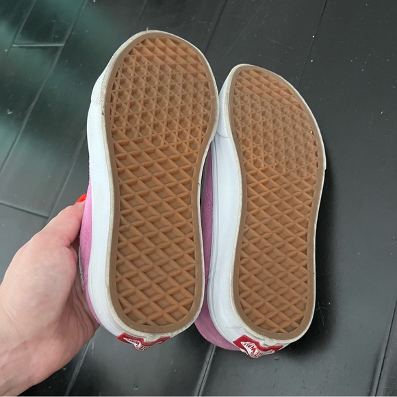 Vans Old Skool Suede Sneakers - Picture 7 of 7